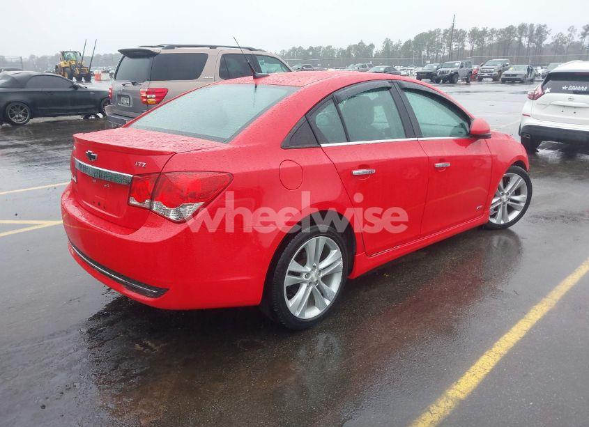Photo 4 of 2014 Chevrolet Cruze LTZ (VIN 1G1PG5SB9E7266498)