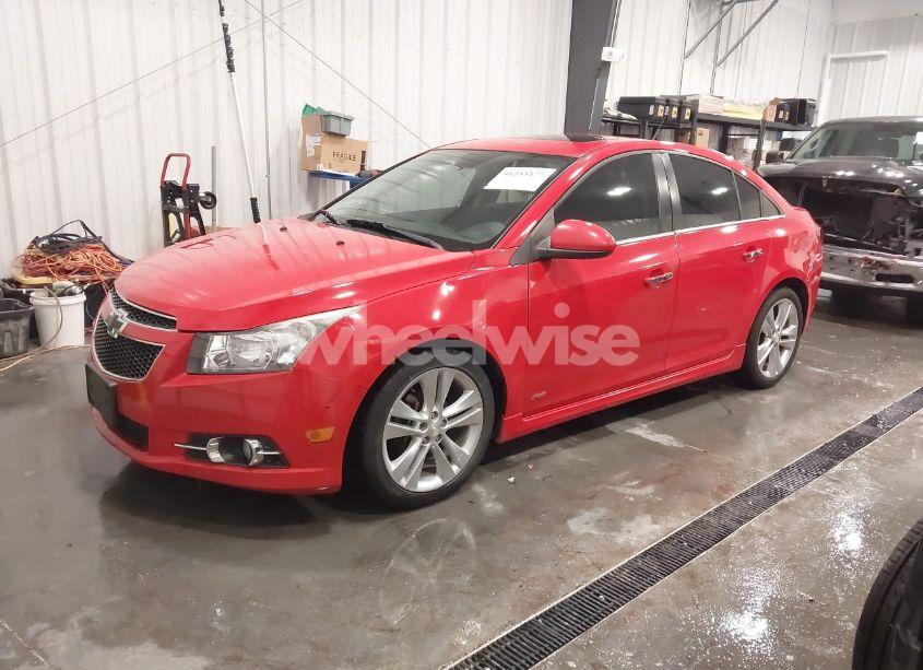 Photo 2 of 2014 Chevrolet Cruze LTZ (VIN 1G1PG5SB9E7366519)