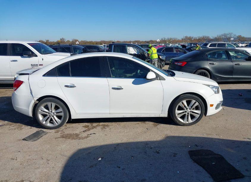 Photo 13 of 2015 Chevrolet Cruze LTZ (VIN 1G1PG5SB9F7148727)