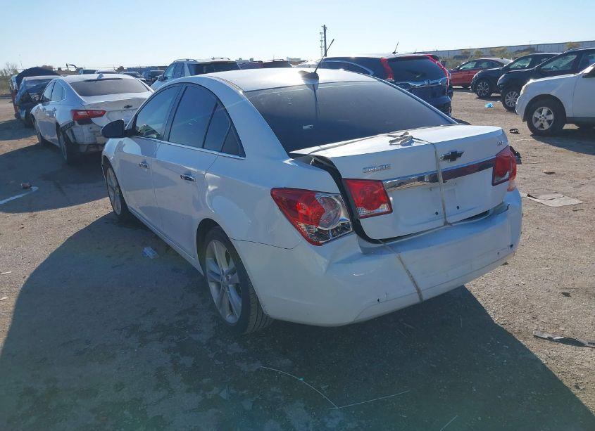 Photo 3 of 2015 Chevrolet Cruze LTZ (VIN 1G1PG5SB9F7148727)