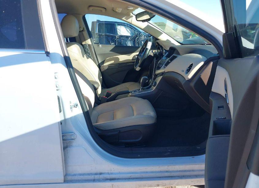 Photo 5 of 2015 Chevrolet Cruze LTZ (VIN 1G1PG5SB9F7148727)