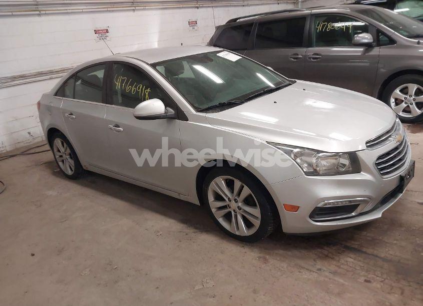 2015 Chevrolet Cruze LTZ (VIN 1G1PG5SB9F7149912) main photo