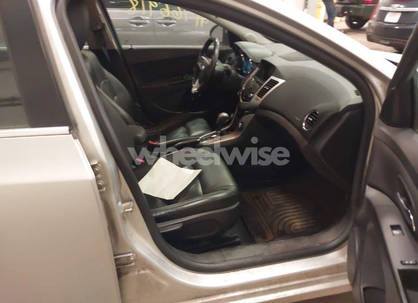 Photo 5 of 2015 Chevrolet Cruze LTZ (VIN 1G1PG5SB9F7149912)