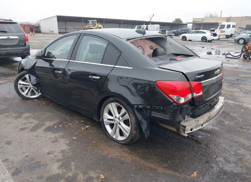 Photo 3 of 2015 Chevrolet Cruze LTZ (VIN 1G1PG5SB9F7165821)