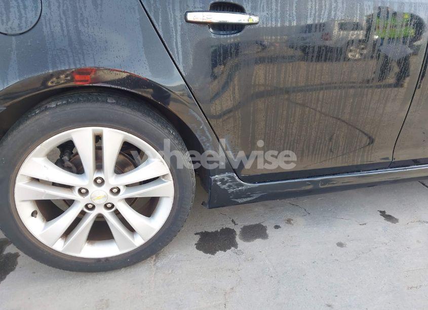 Photo 12 of 2015 Chevrolet Cruze LTZ (VIN 1G1PG5SB9F7176270)