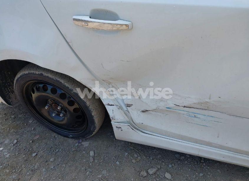 Photo 6 of 2015 Chevrolet Cruze LTZ (VIN 1G1PG5SB9F7252554)