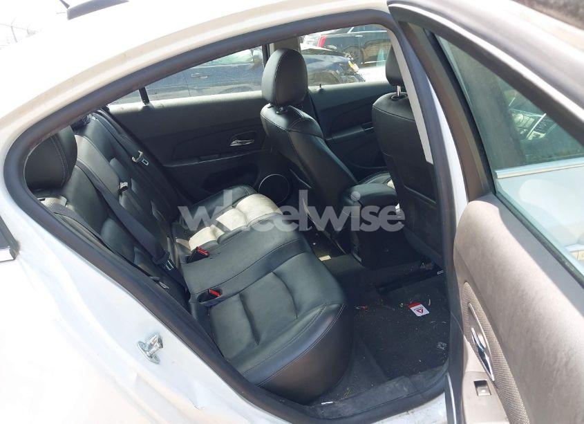 Photo 8 of 2015 Chevrolet Cruze LTZ (VIN 1G1PG5SB9F7252554)