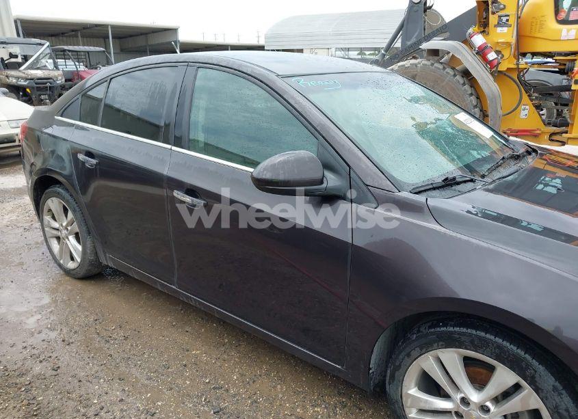 Photo 13 of 2016 Chevrolet Cruze LIMITED LTZ AUTO (VIN 1G1PG5SB9G7203632)