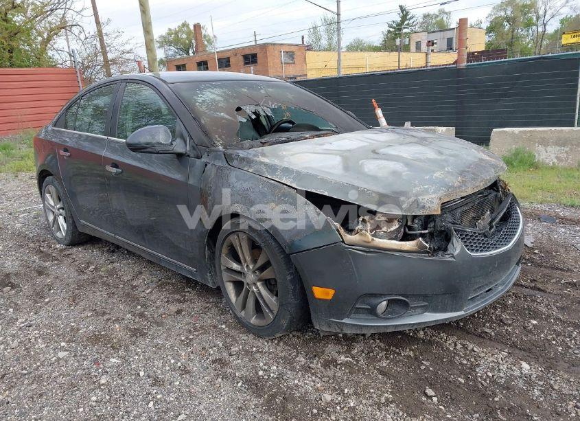 2013 Chevrolet Cruze LTZ (VIN 1G1PG5SBXD7145798) main photo