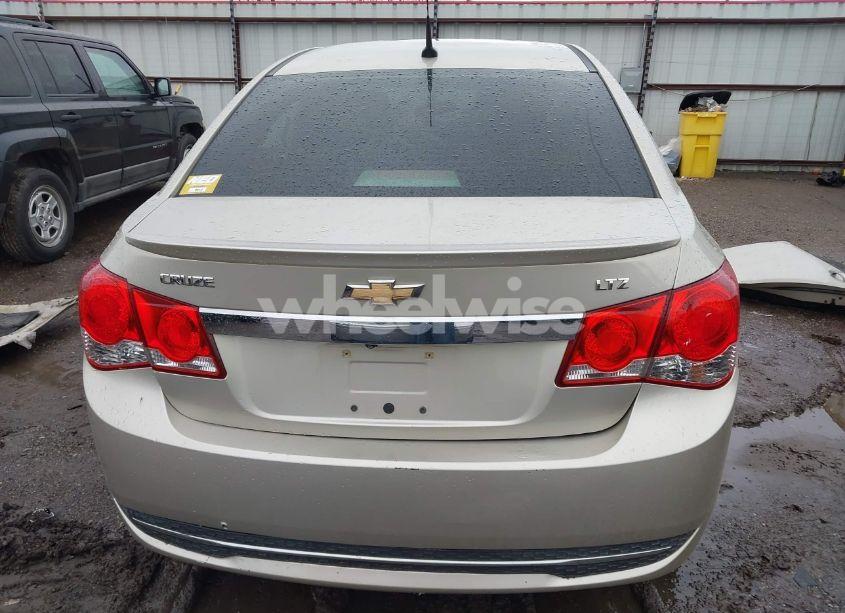 Photo 16 of 2013 Chevrolet Cruze LTZ (VIN 1G1PG5SBXD7191860)