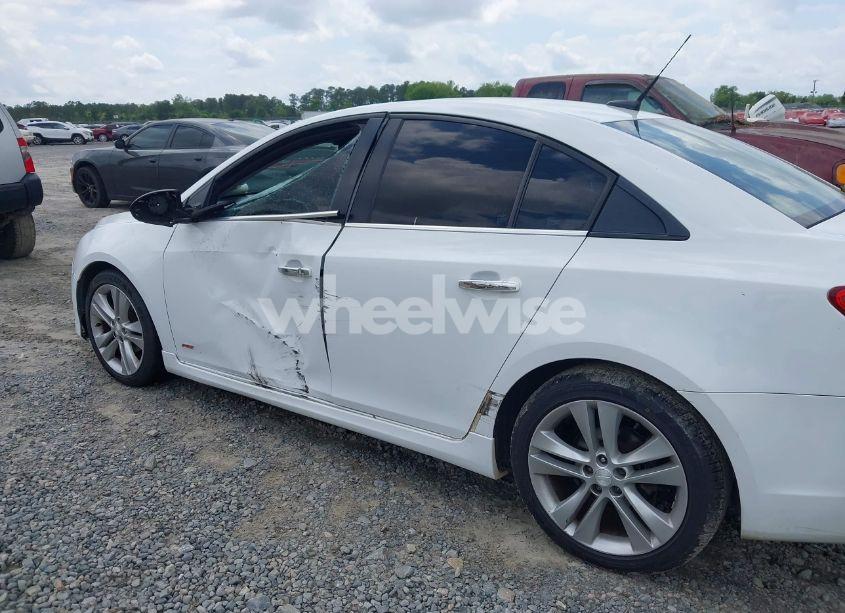 Photo 6 of 2013 Chevrolet Cruze LTZ (VIN 1G1PG5SBXD7229104)