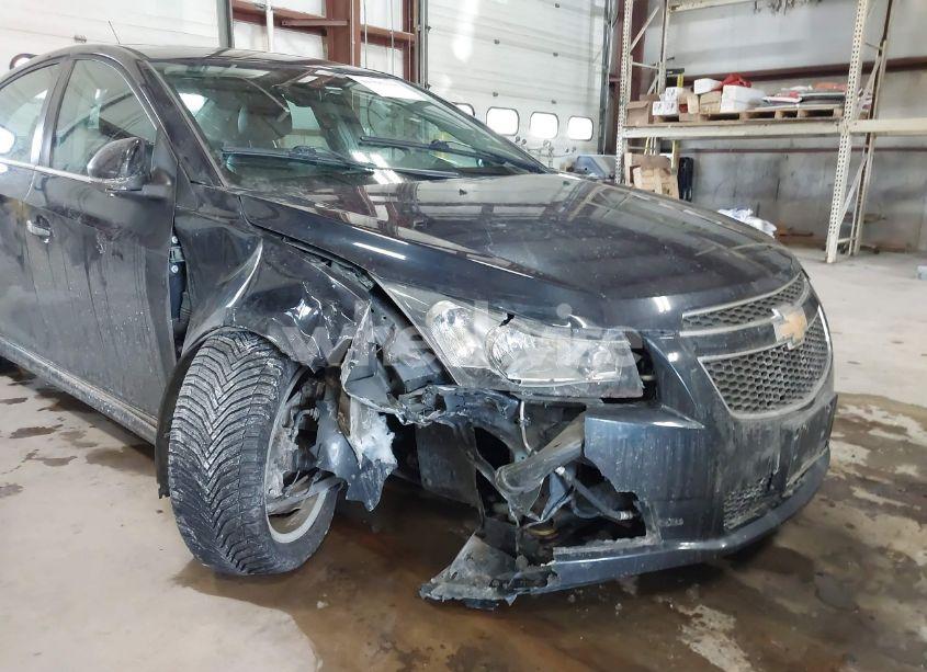 Photo 6 of 2014 Chevrolet Cruze LTZ (VIN 1G1PG5SBXE7165924)