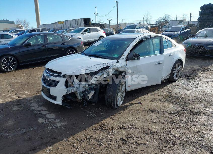 Photo 2 of 2014 Chevrolet Cruze LTZ (VIN 1G1PG5SBXE7282645)