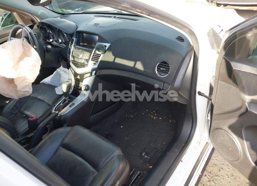 Photo 5 of 2014 Chevrolet Cruze LTZ (VIN 1G1PG5SBXE7282645)