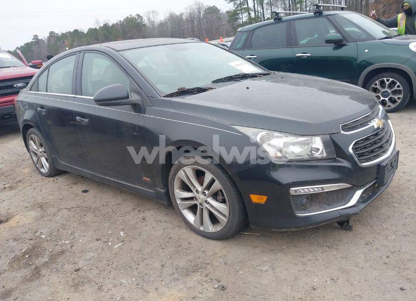 2015 Chevrolet Cruze LTZ (VIN 1G1PG5SBXF7130110) main photo