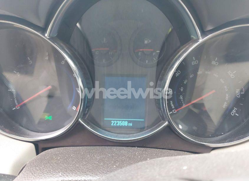 Photo 5 of 2015 Chevrolet Cruze LTZ (VIN 1G1PG5SBXF7130110)