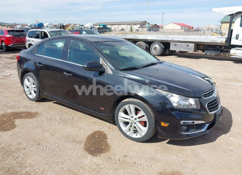 2015 Chevrolet Cruze LTZ (VIN 1G1PG5SBXF7178013) main photo