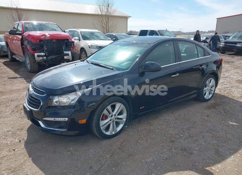 Photo 2 of 2015 Chevrolet Cruze LTZ (VIN 1G1PG5SBXF7178013)
