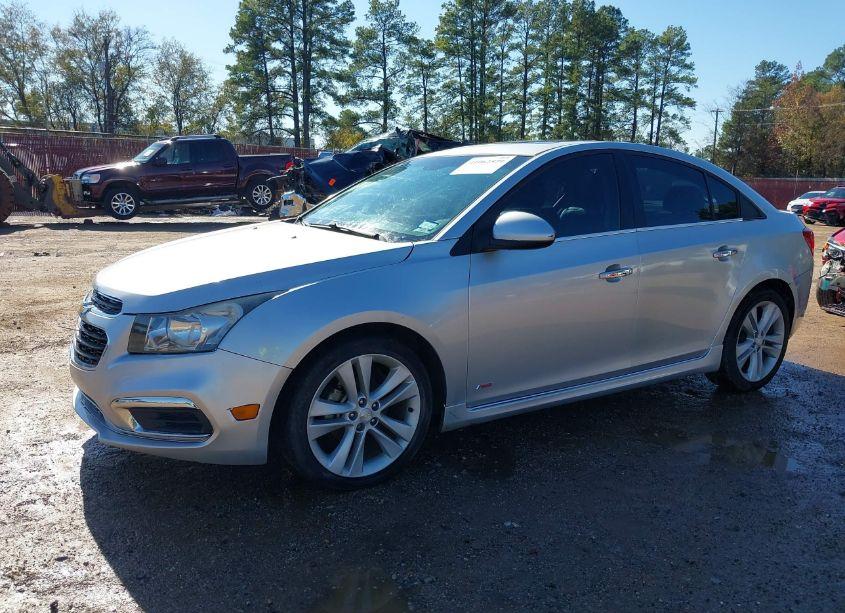 Photo 2 of 2015 Chevrolet Cruze LTZ (VIN 1G1PG5SBXF7183440)