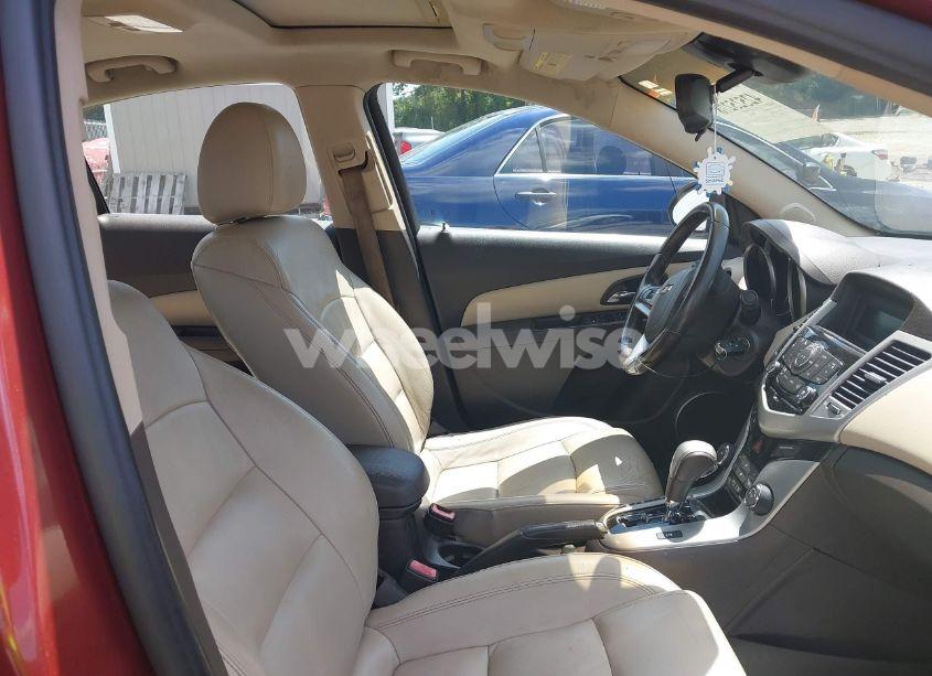 Photo 5 of 2012 Chevrolet Cruze 2LT (VIN 1G1PG5SC0C7212626)