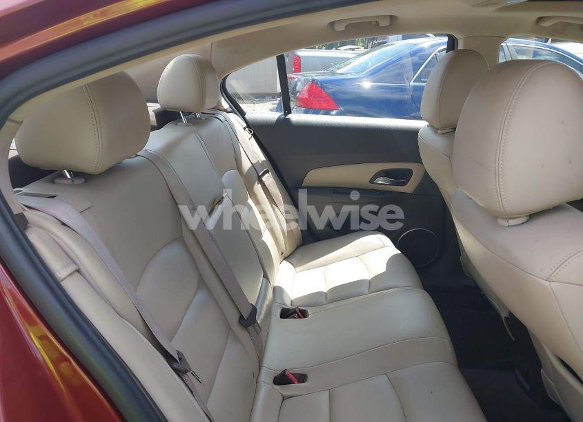 Photo 8 of 2012 Chevrolet Cruze 2LT (VIN 1G1PG5SC0C7212626)