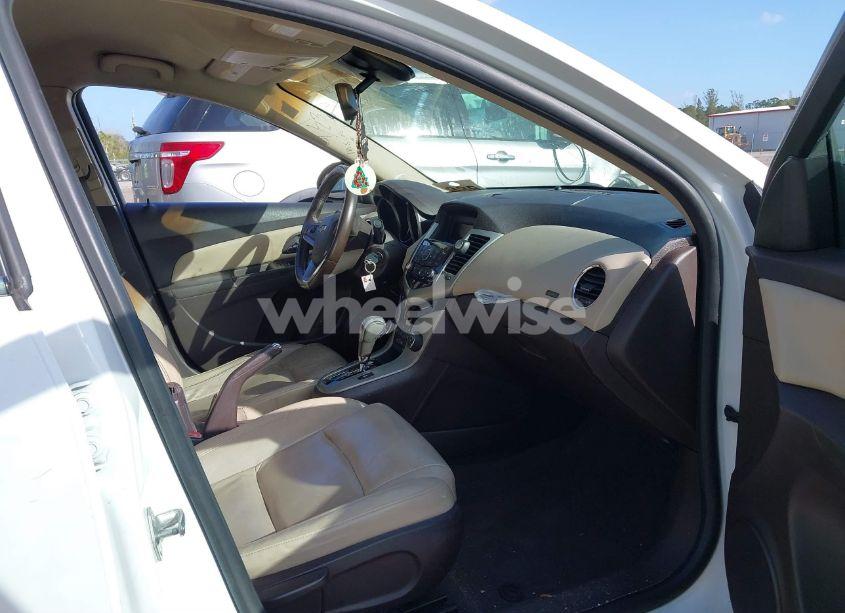 Photo 5 of 2012 Chevrolet Cruze 2LT (VIN 1G1PG5SC0C7261518)