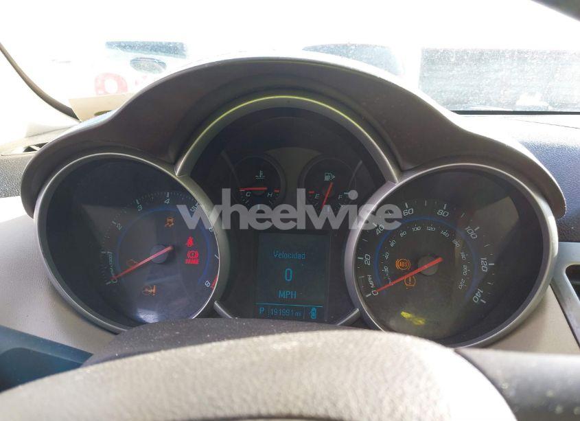 Photo 7 of 2012 Chevrolet Cruze 2LT (VIN 1G1PG5SC0C7261518)