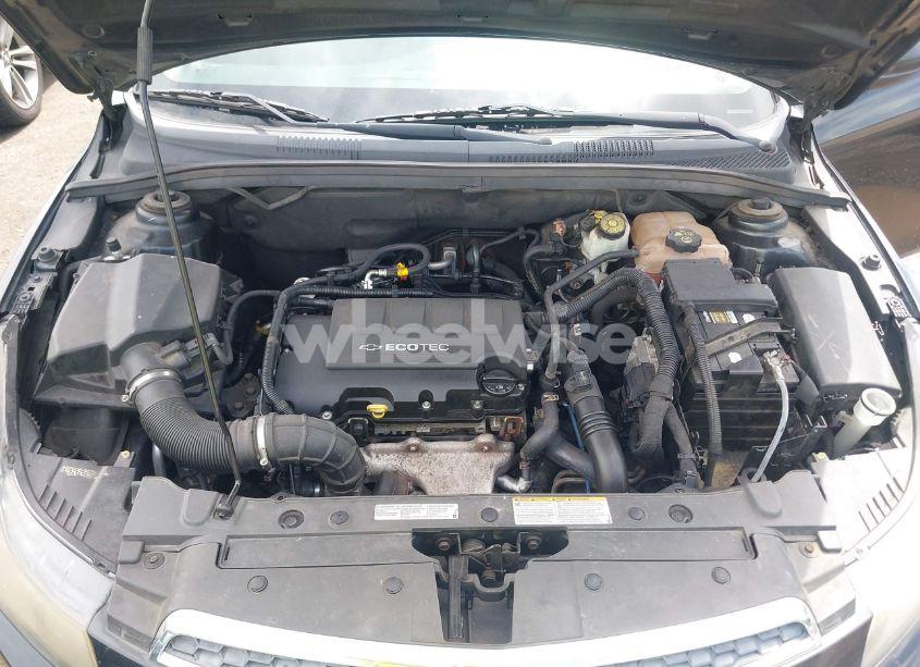 Photo 10 of 2012 Chevrolet Cruze 2LT (VIN 1G1PG5SC1C7144868)