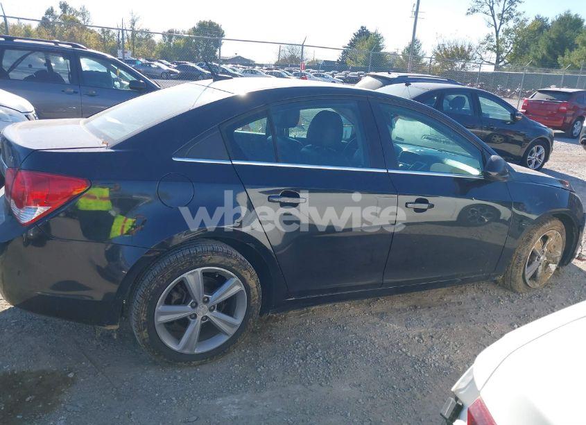 Photo 13 of 2012 Chevrolet Cruze 2LT (VIN 1G1PG5SC1C7234151)