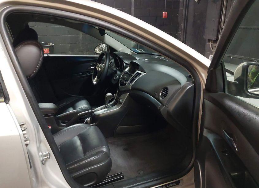 Photo 5 of 2012 Chevrolet Cruze 2LT (VIN 1G1PG5SC1C7251323)