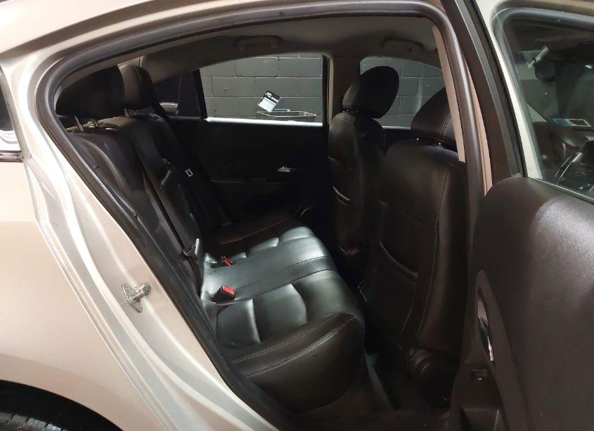 Photo 8 of 2012 Chevrolet Cruze 2LT (VIN 1G1PG5SC1C7251323)