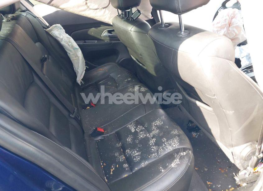 Photo 8 of 2012 Chevrolet Cruze 2LT (VIN 1G1PG5SC1C7332659)