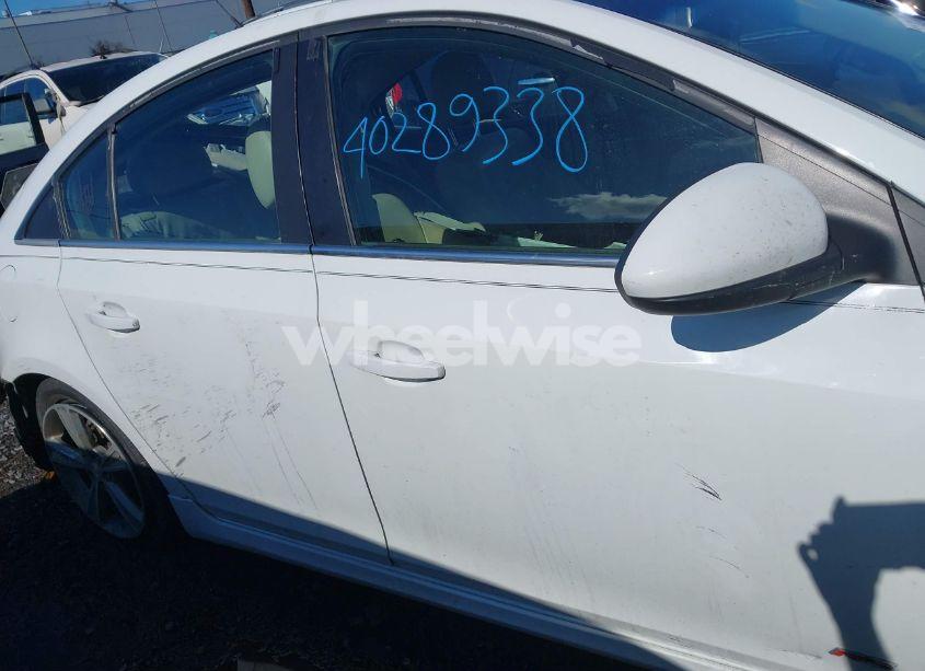 Photo 13 of 2012 Chevrolet Cruze 2LT (VIN 1G1PG5SC2C7146502)