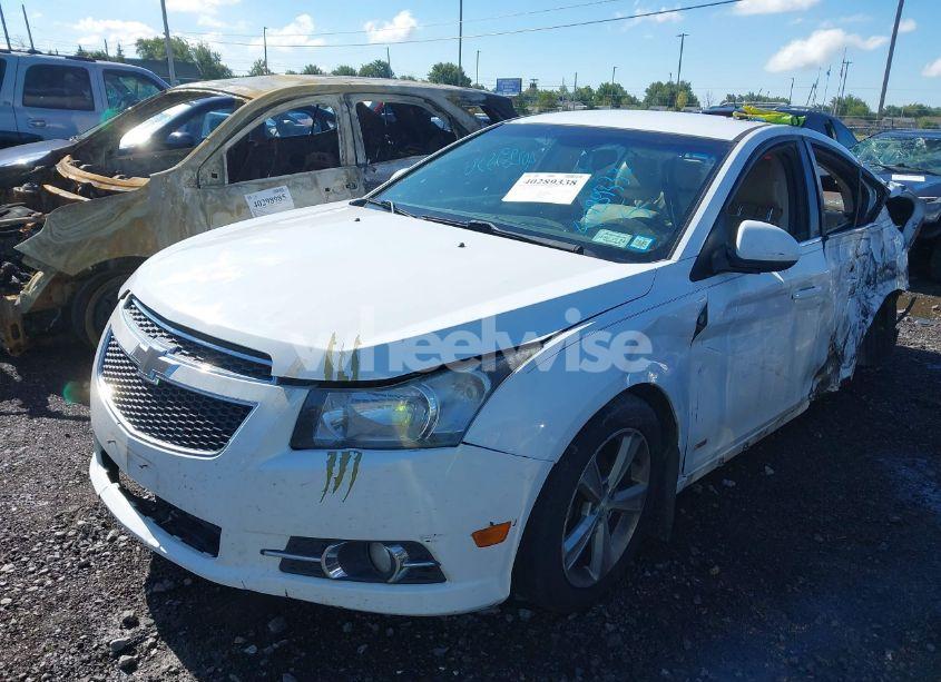 Photo 2 of 2012 Chevrolet Cruze 2LT (VIN 1G1PG5SC2C7146502)