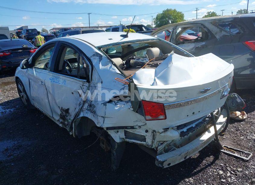 Photo 3 of 2012 Chevrolet Cruze 2LT (VIN 1G1PG5SC2C7146502)