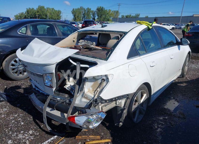 Photo 4 of 2012 Chevrolet Cruze 2LT (VIN 1G1PG5SC2C7146502)