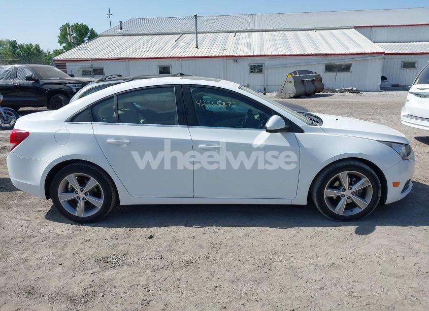 Photo 13 of 2012 Chevrolet Cruze 2LT (VIN 1G1PG5SC2C7174557)