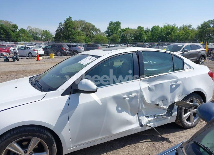 Photo 14 of 2012 Chevrolet Cruze 2LT (VIN 1G1PG5SC2C7174557)