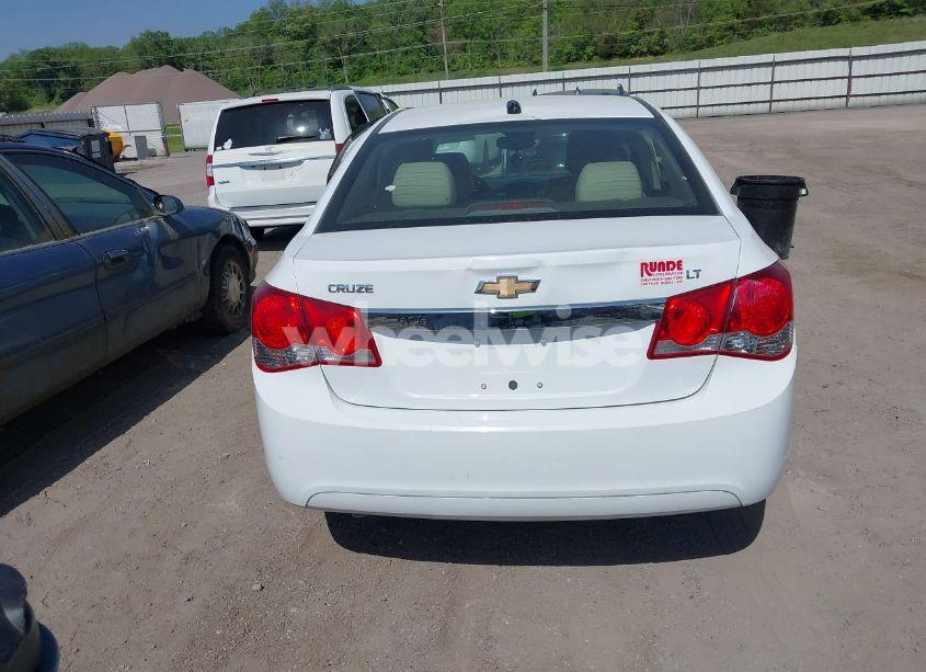 Photo 16 of 2012 Chevrolet Cruze 2LT (VIN 1G1PG5SC2C7174557)