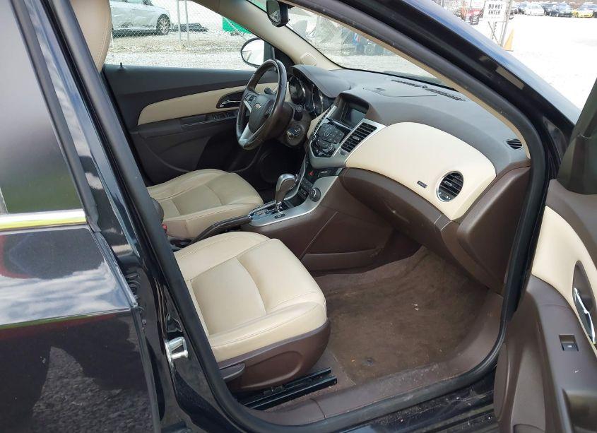 Photo 5 of 2012 Chevrolet Cruze 2LT (VIN 1G1PG5SC2C7404162)