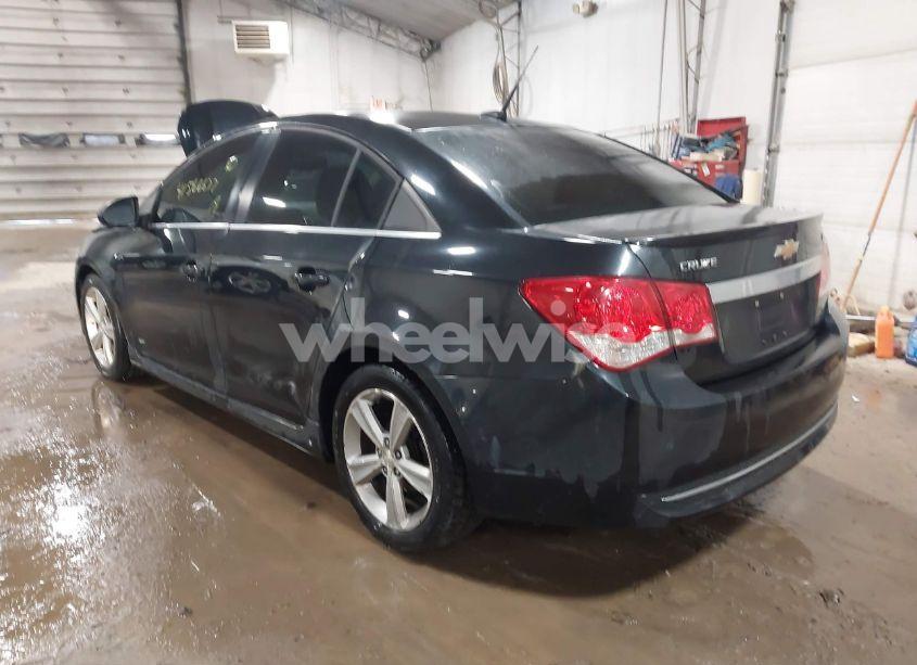 Photo 3 of 2012 Chevrolet Cruze 2LT (VIN 1G1PG5SC3C7230151)