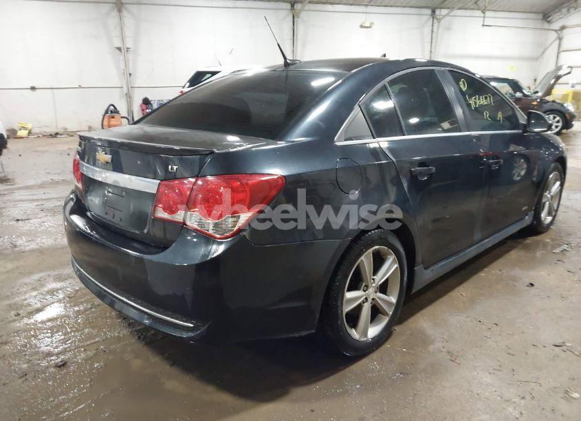 Photo 4 of 2012 Chevrolet Cruze 2LT (VIN 1G1PG5SC3C7230151)