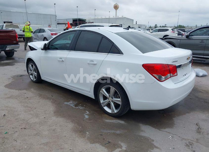 Photo 3 of 2012 Chevrolet Cruze 2LT (VIN 1G1PG5SC4C7101173)