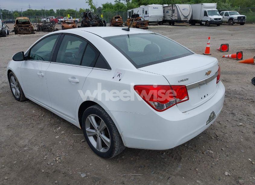 Photo 3 of 2012 Chevrolet Cruze 2LT (VIN 1G1PG5SC4C7276667)