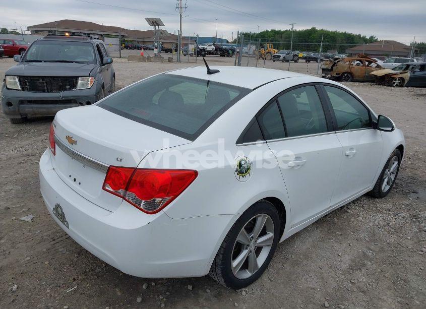 Photo 4 of 2012 Chevrolet Cruze 2LT (VIN 1G1PG5SC4C7276667)