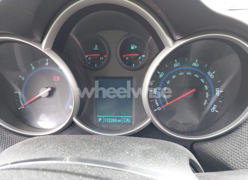 Photo 7 of 2012 Chevrolet Cruze 2LT (VIN 1G1PG5SC4C7276667)