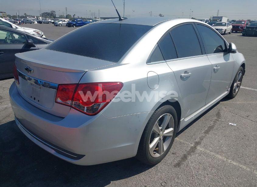Photo 4 of 2012 Chevrolet Cruze 2LT (VIN 1G1PG5SC4C7344806)