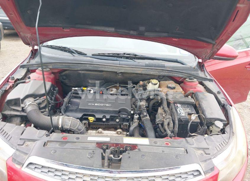 Photo 10 of 2012 Chevrolet Cruze 2LT (VIN 1G1PG5SC4C7356549)