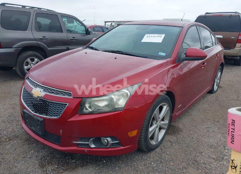 Photo 2 of 2012 Chevrolet Cruze 2LT (VIN 1G1PG5SC4C7356549)