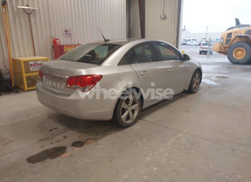 Photo 4 of 2012 Chevrolet Cruze 2LT (VIN 1G1PG5SC5C7222701)